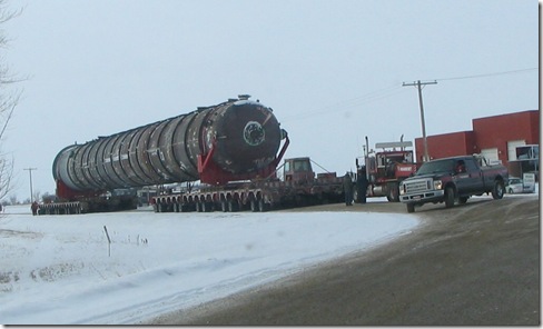 truck convoy to oilfield feb 17, 2009